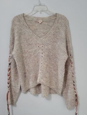 Hem & Thread V-Neck Sweater with Lace-Up Sleeves, Size Medium